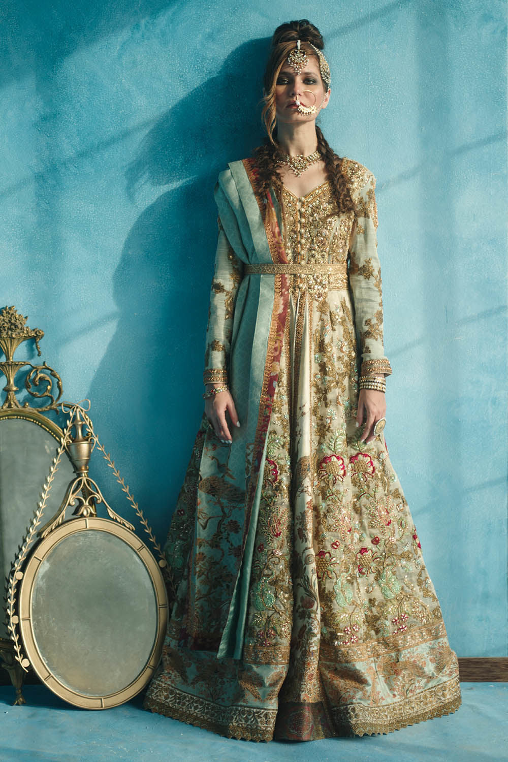 Mughal Piswaz
